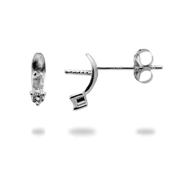 A pair of silver earrings with a diamond on them.